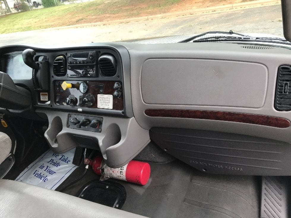 Refrigerated Truck-Light and Medium Duty Trucks-Freightliner-2020-M2-Charlotte-NC-311,674\n\t\tmiles-$ 44,750 - Image 21