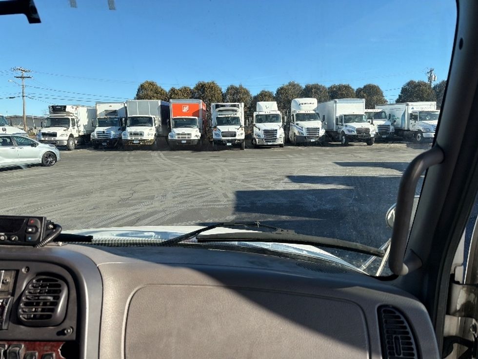 Refrigerated Truck-Light and Medium Duty Trucks-Freightliner-2020-M2-Chicopee-MA-222,842\n\t\tmiles-$ 55,500 - Image 20