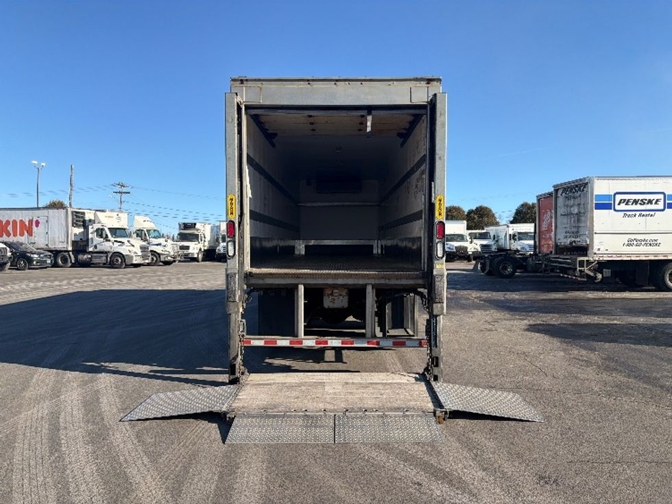 Refrigerated Truck-Light and Medium Duty Trucks-Freightliner-2020-M2-Chicopee-MA-222,842\n\t\tmiles-$ 55,500 - Image 9