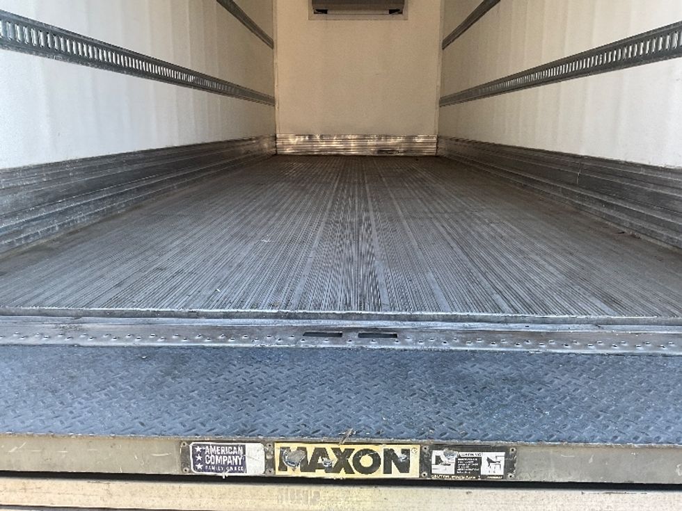 Refrigerated Truck-Light and Medium Duty Trucks-Freightliner-2020-M2-Chicopee-MA-245,608\n\t\tmiles-$ 49,750 - Image 10