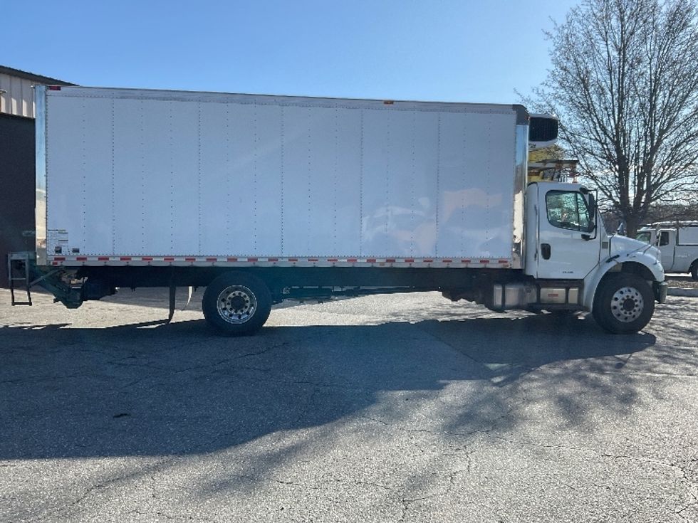 Refrigerated Truck-Light and Medium Duty Trucks-Freightliner-2020-M2-Chicopee-MA-245,608\n\t\tmiles-$ 49,750 - Image 15