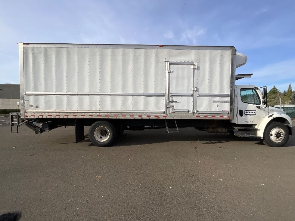 Refrigerated Truck-Light and Medium Duty Trucks-Freightliner-2020-M2-Clackamas-OR-183,733\n\t\tmiles-$ 57,250 - Image 15