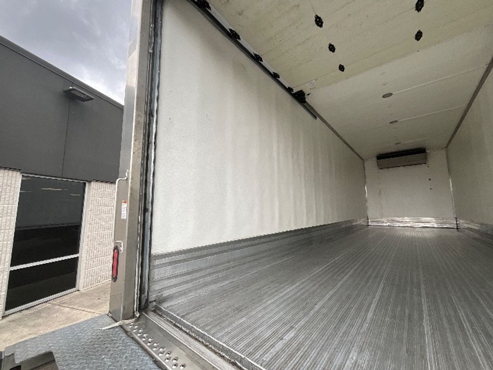 Refrigerated Truck-Light and Medium Duty Trucks-Freightliner-2020-M2-Clackamas-OR-184,750\n\t\tmiles-$ 50,250 - Image 11