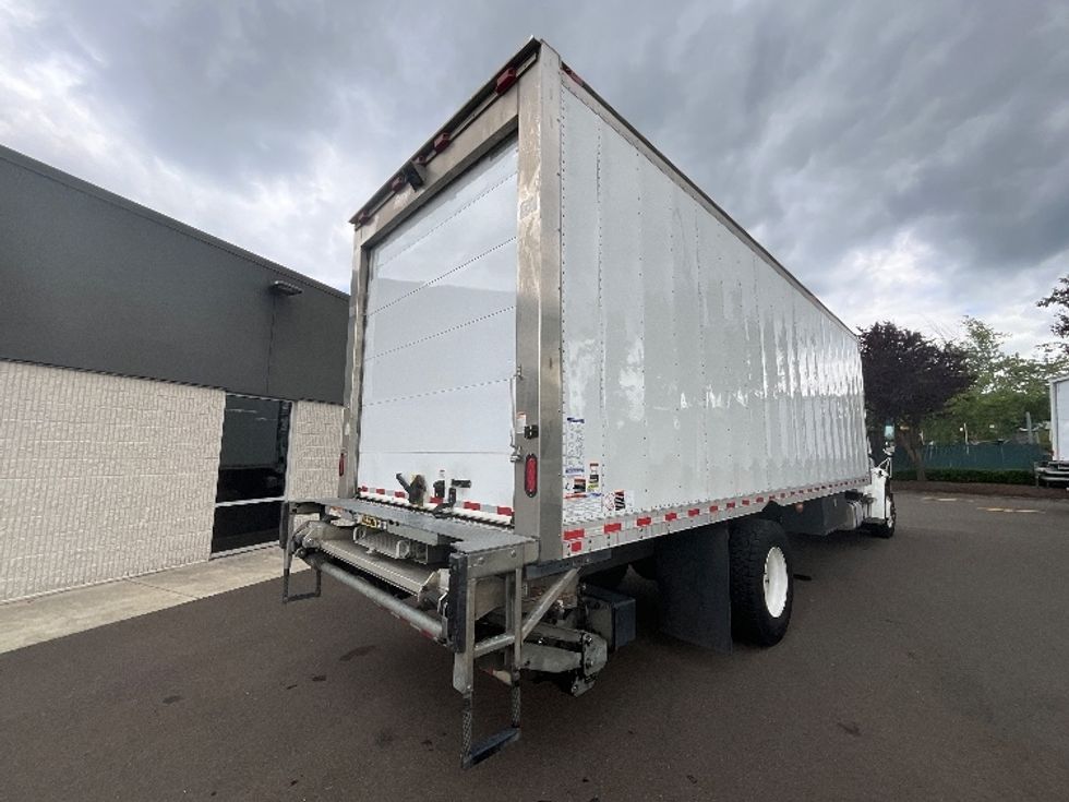 Refrigerated Truck-Light and Medium Duty Trucks-Freightliner-2020-M2-Clackamas-OR-184,750\n\t\tmiles-$ 50,250 - Image 13