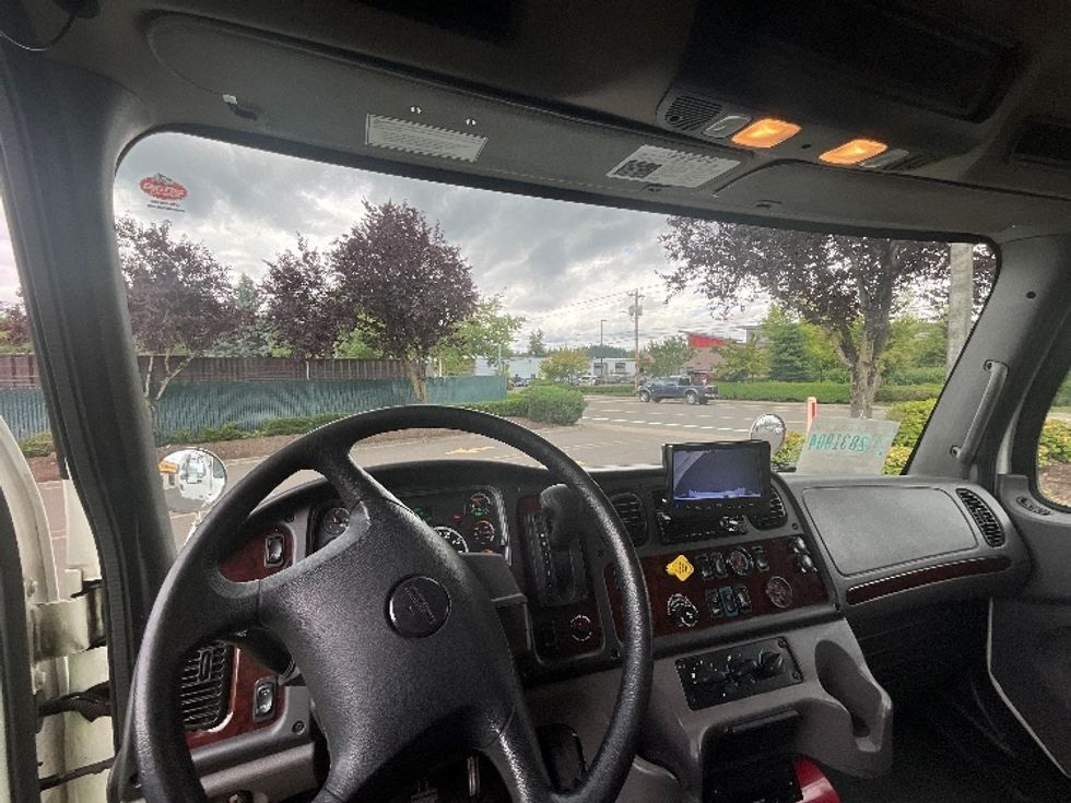 Refrigerated Truck-Light and Medium Duty Trucks-Freightliner-2020-M2-Clackamas-OR-184,750\n\t\tmiles-$ 50,250 - Image 18