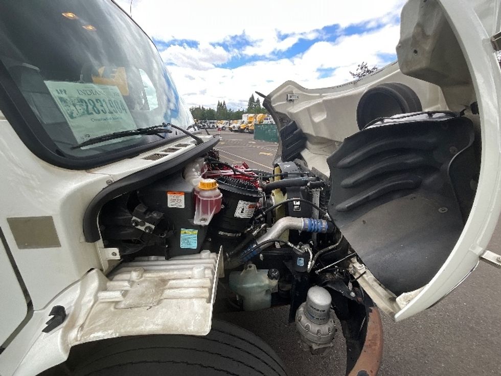 Refrigerated Truck-Light and Medium Duty Trucks-Freightliner-2020-M2-Clackamas-OR-184,750\n\t\tmiles-$ 50,250 - Image 23