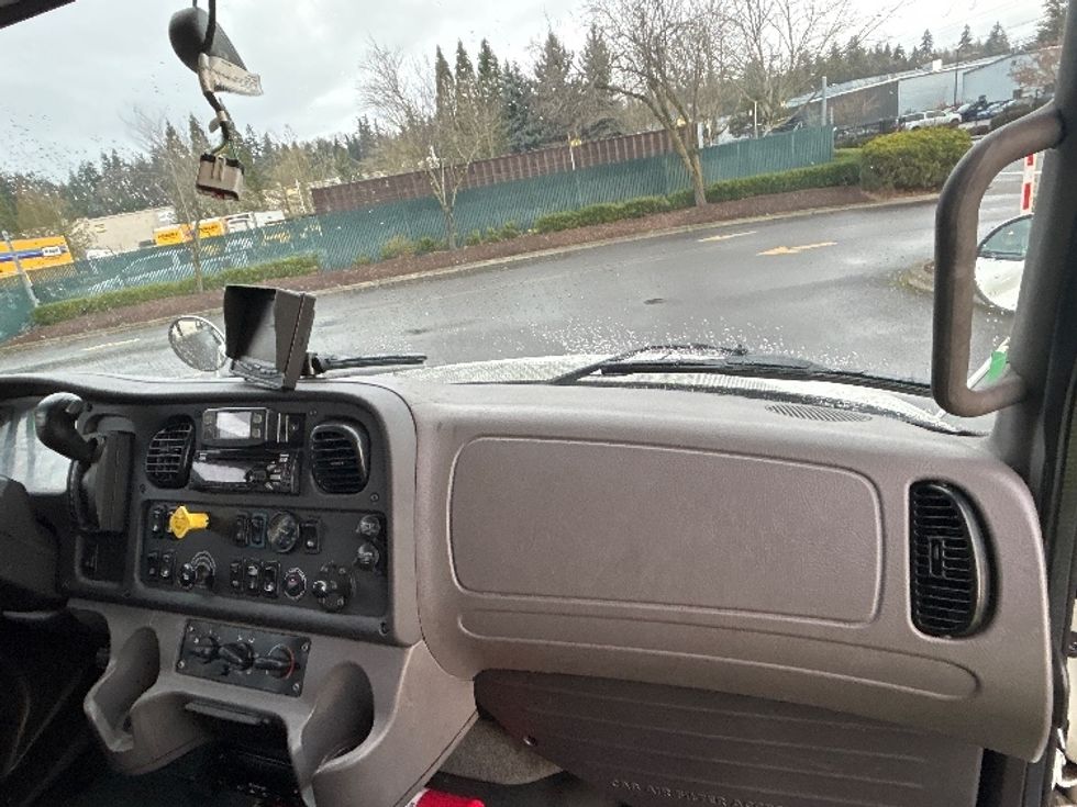 Refrigerated Truck-Light and Medium Duty Trucks-Freightliner-2020-M2-Clackamas-OR-373,511\n\t\tmiles-$ 30,750 - Image 21