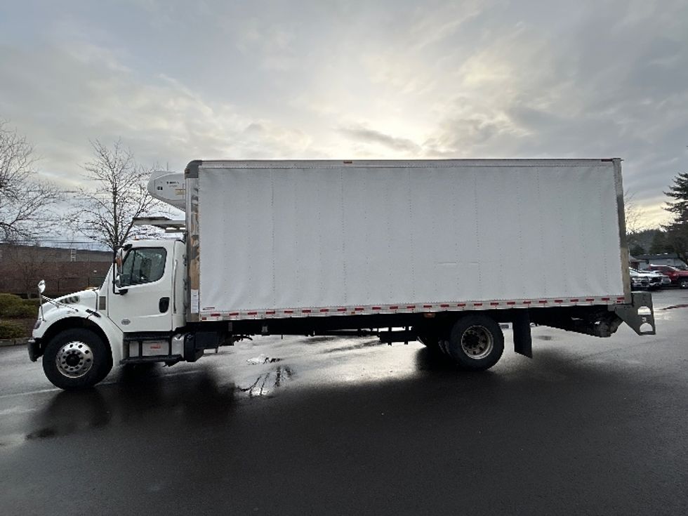 Refrigerated Truck-Light and Medium Duty Trucks-Freightliner-2020-M2-Clackamas-OR-373,511\n\t\tmiles-$ 30,750 - Image 4