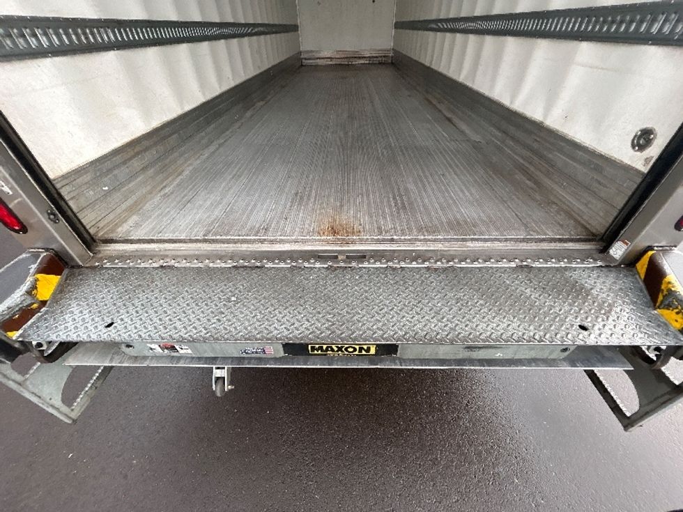 Refrigerated Truck-Light and Medium Duty Trucks-Freightliner-2020-M2-Clackamas-OR-373,511\n\t\tmiles-$ 30,750 - Image 9