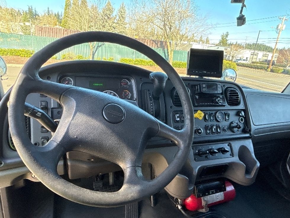 Refrigerated Truck-Light and Medium Duty Trucks-Freightliner-2020-M2-Clackamas-OR-417,025\n\t\tmiles-$ 24,250 - Image 18