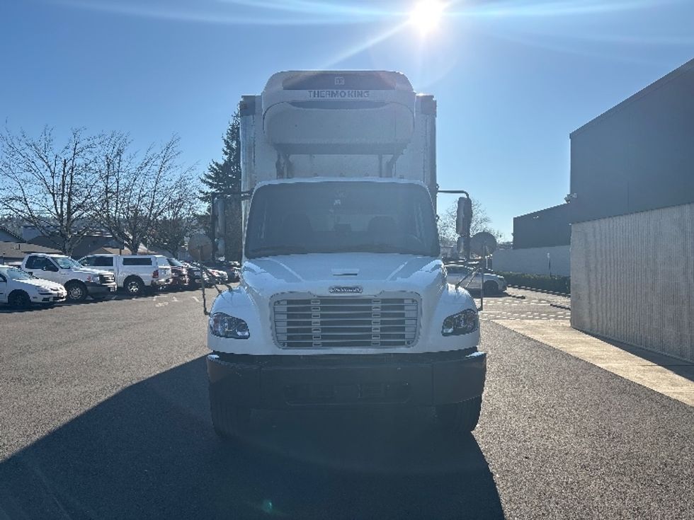 Refrigerated Truck-Light and Medium Duty Trucks-Freightliner-2020-M2-Clackamas-OR-417,025\n\t\tmiles-$ 24,250 - Image 2