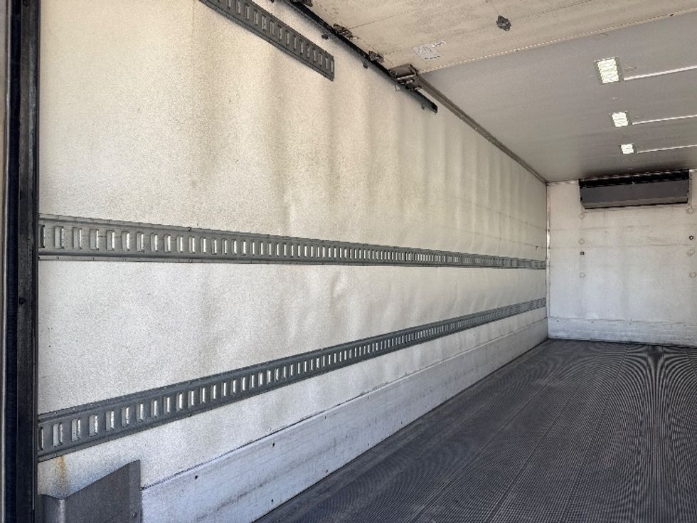 Refrigerated Truck-Light and Medium Duty Trucks-Freightliner-2020-M2-Cleveland-TN-158,548\n\t\tmiles-$ 63,000 - Image 11