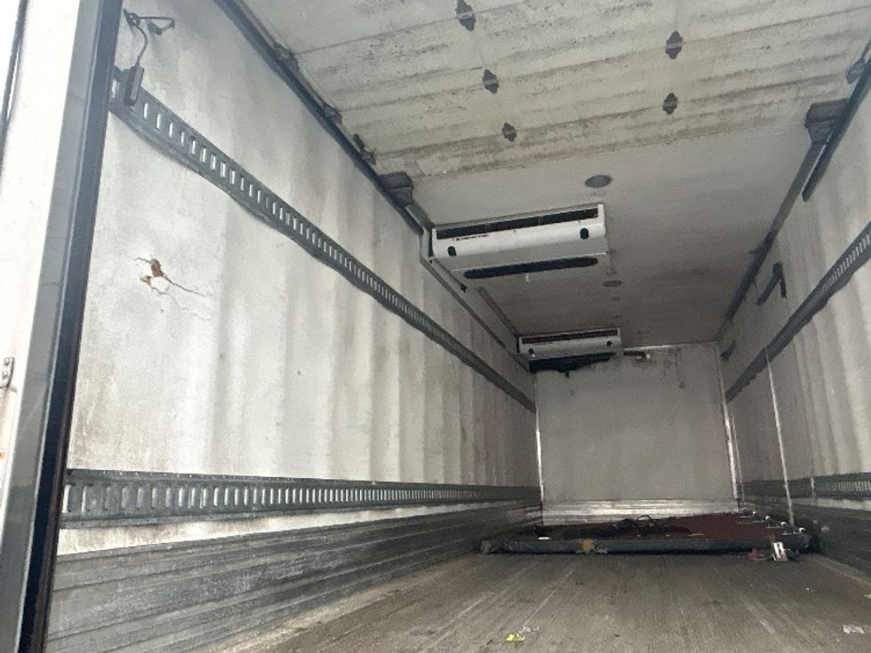 Refrigerated Truck-Light and Medium Duty Trucks-Freightliner-2020-M2-Columbus-OH-319,101\n\t\tmiles-$ 31,750 - Image 11