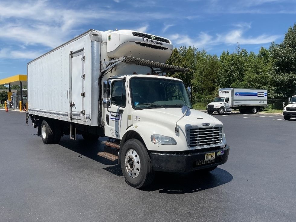 Refrigerated Truck-Light and Medium Duty Trucks-Freightliner-2020-M2-Cranbury-NJ-268,711\n\t\tmiles-$ 46,000 - Image 1
