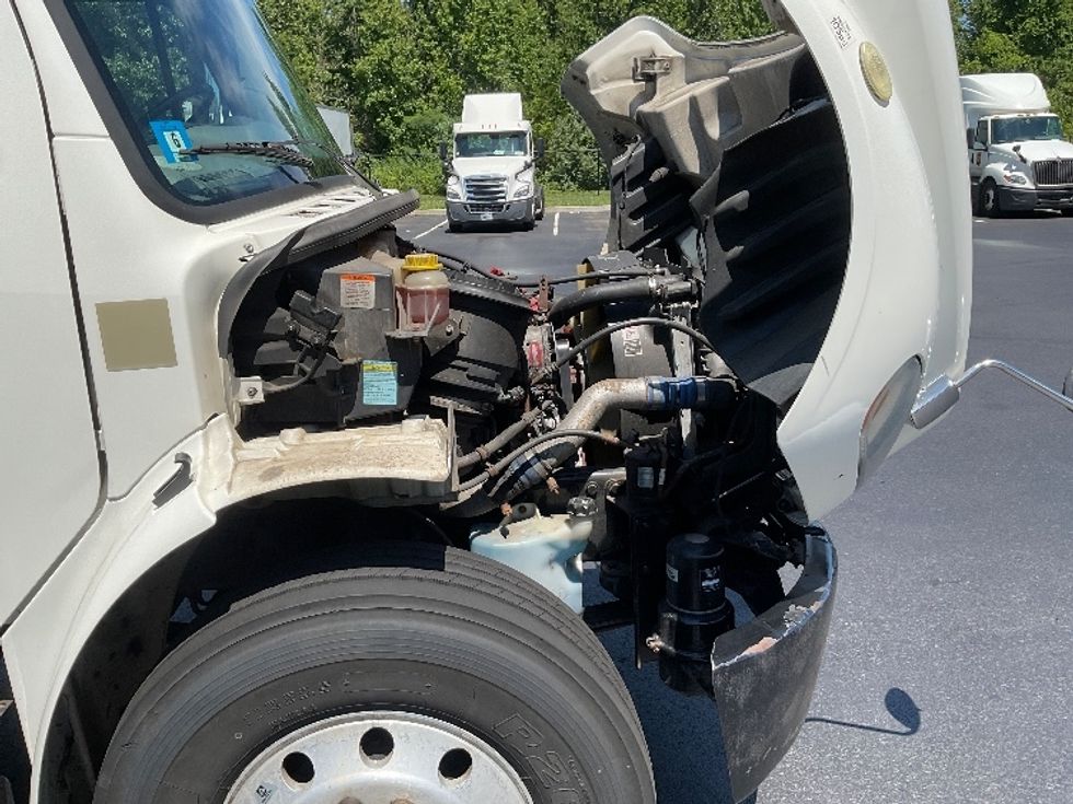 Refrigerated Truck-Light and Medium Duty Trucks-Freightliner-2020-M2-Cranbury-NJ-268,711\n\t\tmiles-$ 46,000 - Image 23