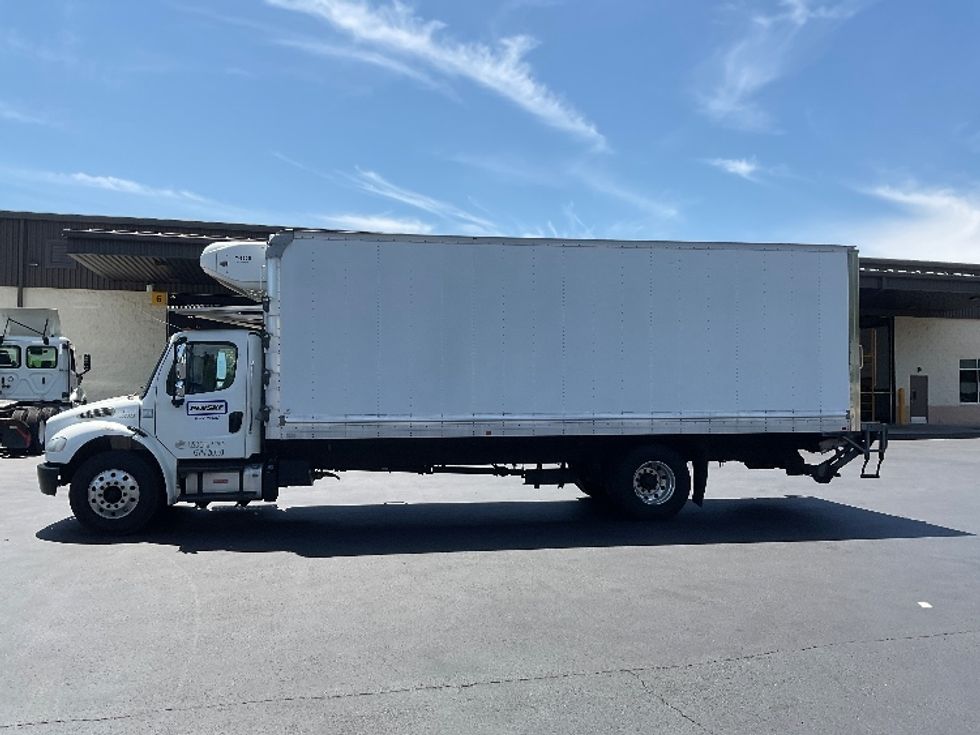 Refrigerated Truck-Light and Medium Duty Trucks-Freightliner-2020-M2-Cranbury-NJ-268,711\n\t\tmiles-$ 46,000 - Image 4