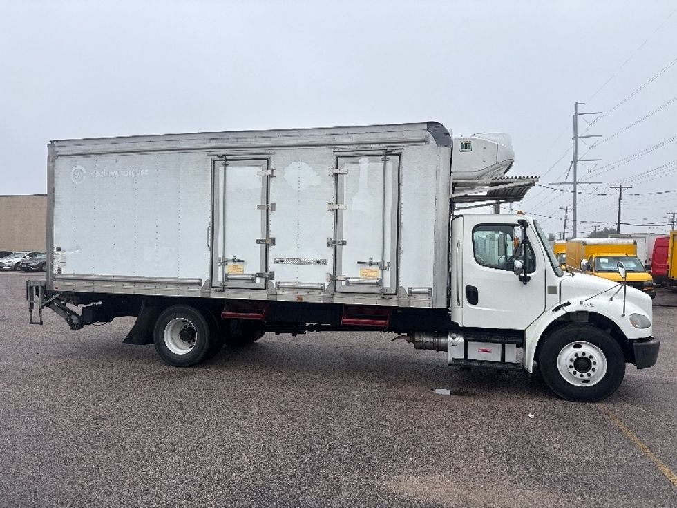 Refrigerated Truck-Light and Medium Duty Trucks-Freightliner-2020-M2-Dallas-TX-142,974\n\t\tmiles-$ 60,250 - Image 15