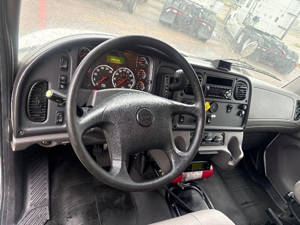 Refrigerated Truck-Light and Medium Duty Trucks-Freightliner-2020-M2-Dallas-TX-142,974\n\t\tmiles-$ 60,250 - Image 17