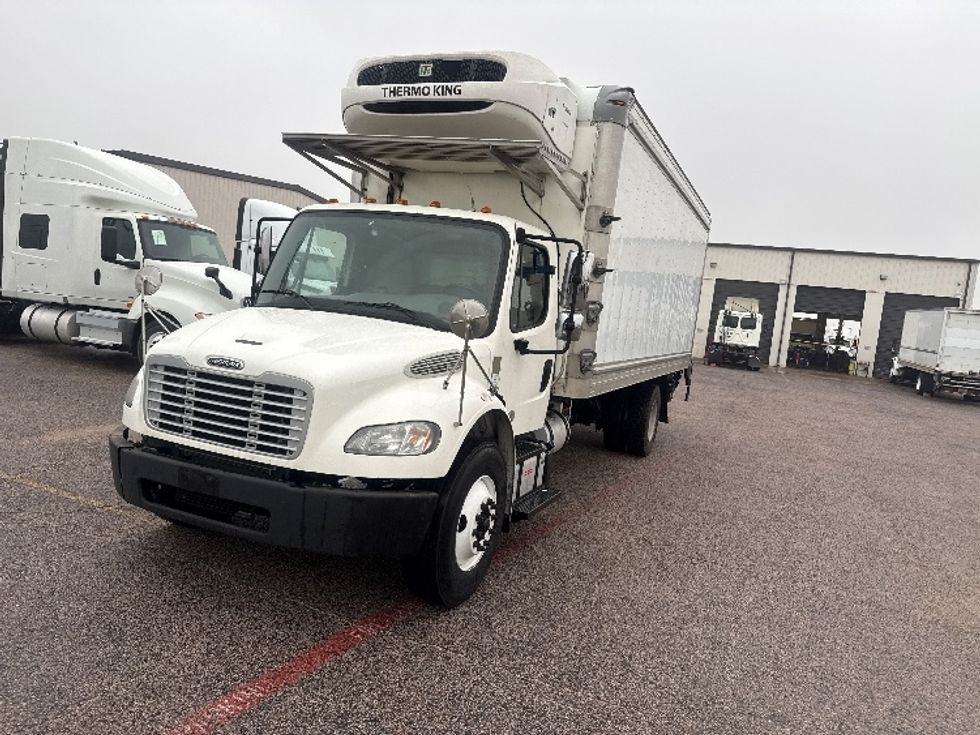 Refrigerated Truck-Light and Medium Duty Trucks-Freightliner-2020-M2-Dallas-TX-142,974\n\t\tmiles-$ 60,250 - Image 3