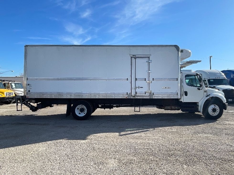 Refrigerated Truck-Light and Medium Duty Trucks-Freightliner-2020-M2-Dallas-TX-245,090\n\t\tmiles-$ 47,000 - Image 15