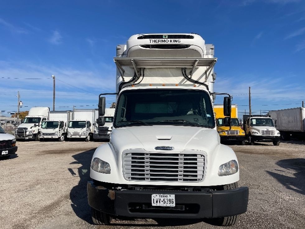 Refrigerated Truck-Light and Medium Duty Trucks-Freightliner-2020-M2-Dallas-TX-245,090\n\t\tmiles-$ 47,000 - Image 2
