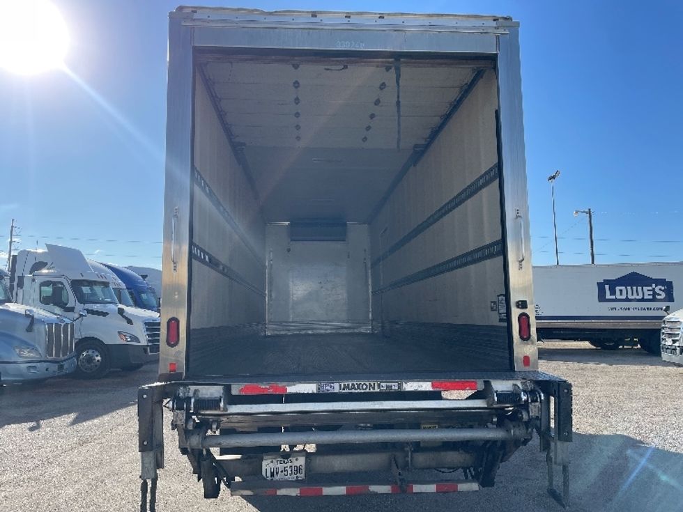 Refrigerated Truck-Light and Medium Duty Trucks-Freightliner-2020-M2-Dallas-TX-245,090\n\t\tmiles-$ 47,000 - Image 8