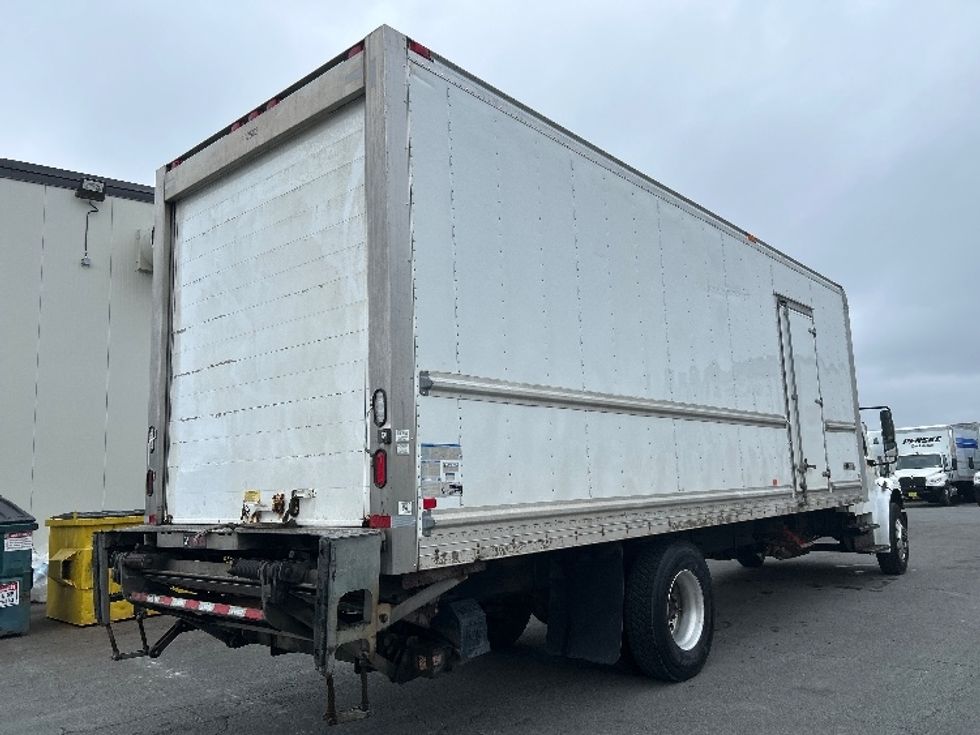 Refrigerated Truck-Light and Medium Duty Trucks-Freightliner-2020-M2-Dartmouth-NS-163,781\n\t\tkm-$ 75,000 - Image 13
