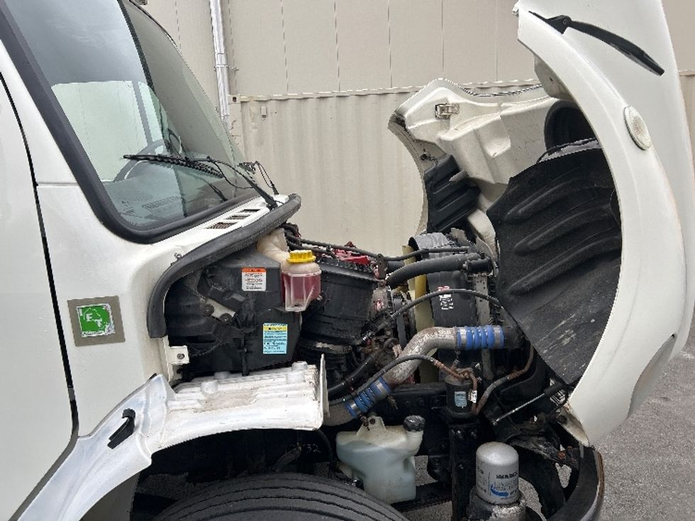 Refrigerated Truck-Light and Medium Duty Trucks-Freightliner-2020-M2-Dartmouth-NS-163,781\n\t\tkm-$ 75,000 - Image 23