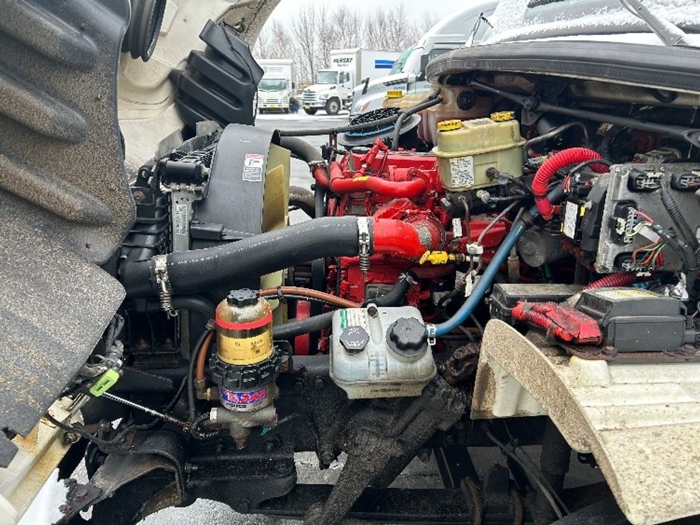 Refrigerated Truck-Light and Medium Duty Trucks-Freightliner-2020-M2-Dartmouth-NS-220,263\n\t\tkm-$ 82,750 - Image 24