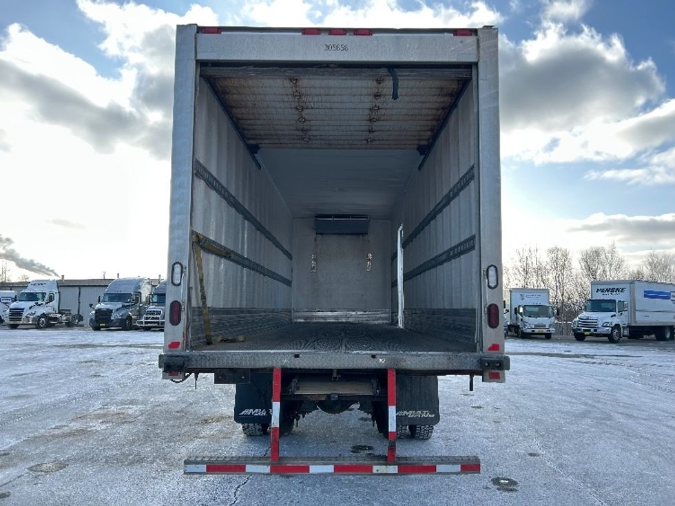 Refrigerated Truck-Light and Medium Duty Trucks-Freightliner-2020-M2-Dartmouth-NS-220,263\n\t\tkm-$ 82,750 - Image 8