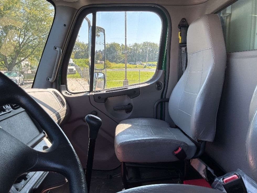 Refrigerated Truck-Light and Medium Duty Trucks-Freightliner-2020-M2-Dayton-NJ-55,780\n\t\tmiles-$ 64,000 - Image 19