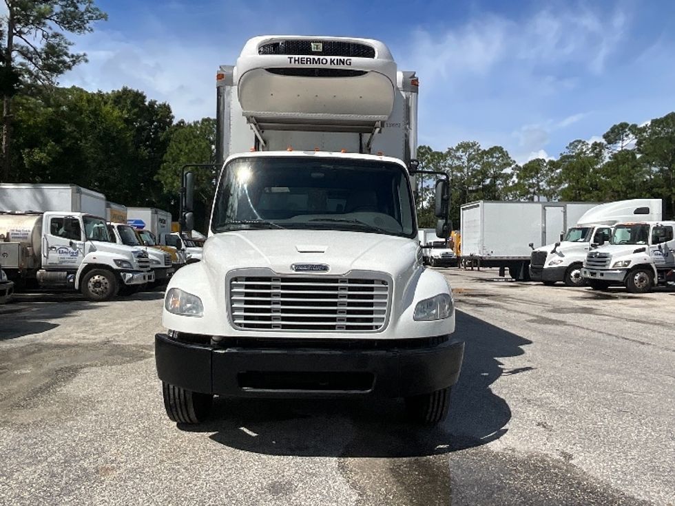 Refrigerated Truck-Light and Medium Duty Trucks-Freightliner-2020-M2-Daytona Beach-FL-214,116\n\t\tmiles-$ 49,250 - Image 2