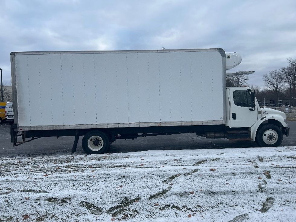 Refrigerated Truck-Light and Medium Duty Trucks-Freightliner-2020-M2-De Pere-WI-17,602\n\t\tmiles-$ 74,250 - Image 14