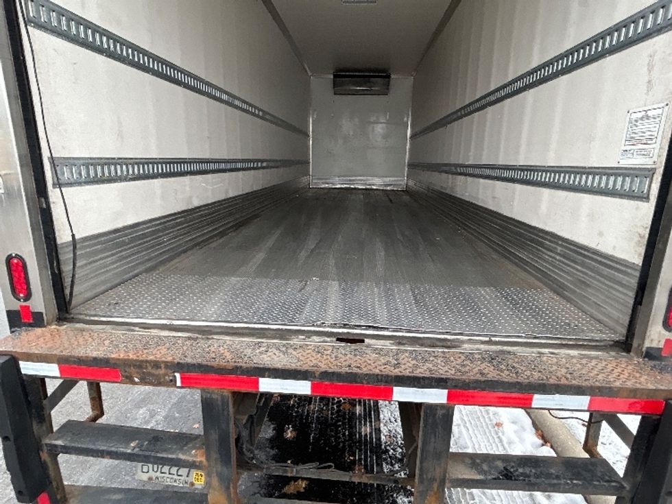 Refrigerated Truck-Light and Medium Duty Trucks-Freightliner-2020-M2-De Pere-WI-17,602\n\t\tmiles-$ 74,250 - Image 9