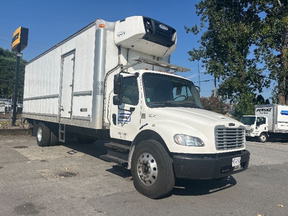 Refrigerated Truck-Light and Medium Duty Trucks-Freightliner-2020-M2-Delta-BC-169,269\n\t\tkm-$ 89,250 - Image 1
