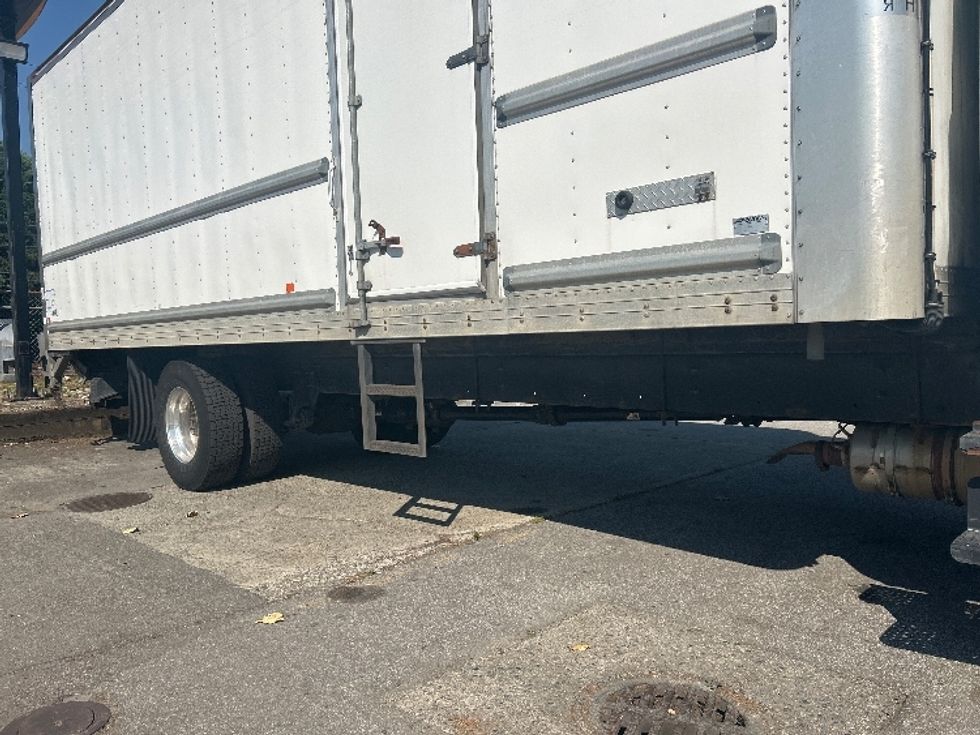 Refrigerated Truck-Light and Medium Duty Trucks-Freightliner-2020-M2-Delta-BC-169,269\n\t\tkm-$ 89,250 - Image 14
