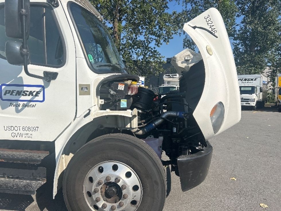 Refrigerated Truck-Light and Medium Duty Trucks-Freightliner-2020-M2-Delta-BC-169,269\n\t\tkm-$ 89,250 - Image 23