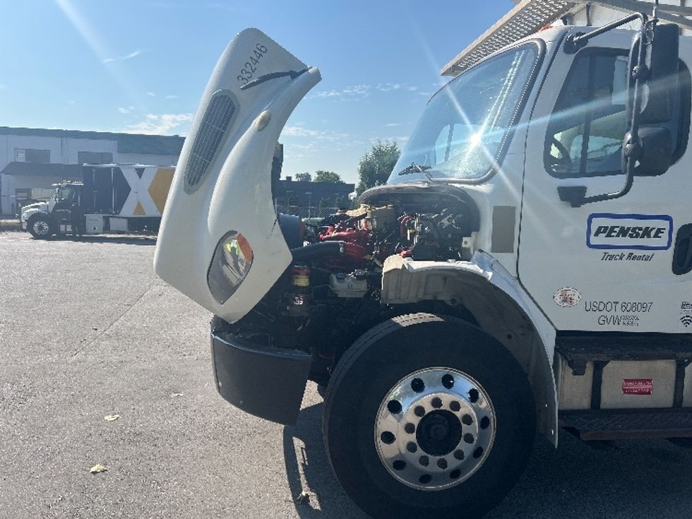 Refrigerated Truck-Light and Medium Duty Trucks-Freightliner-2020-M2-Delta-BC-169,269\n\t\tkm-$ 89,250 - Image 24