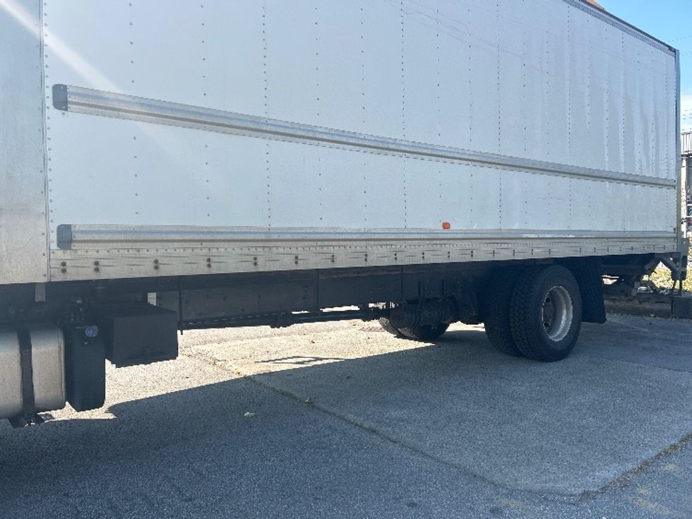 Refrigerated Truck-Light and Medium Duty Trucks-Freightliner-2020-M2-Delta-BC-169,269\n\t\tkm-$ 89,250 - Image 5