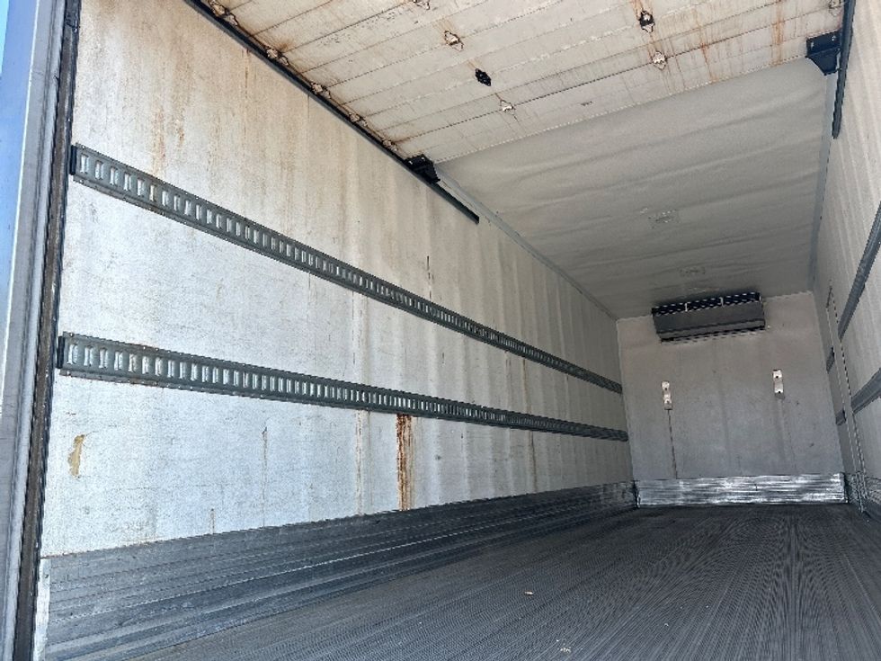 Refrigerated Truck-Light and Medium Duty Trucks-Freightliner-2020-M2-Delta-BC-170,707\n\t\tkm-$ 93,500 - Image 11