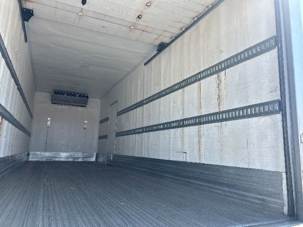 Refrigerated Truck-Light and Medium Duty Trucks-Freightliner-2020-M2-Delta-BC-170,707\n\t\tkm-$ 93,500 - Image 12