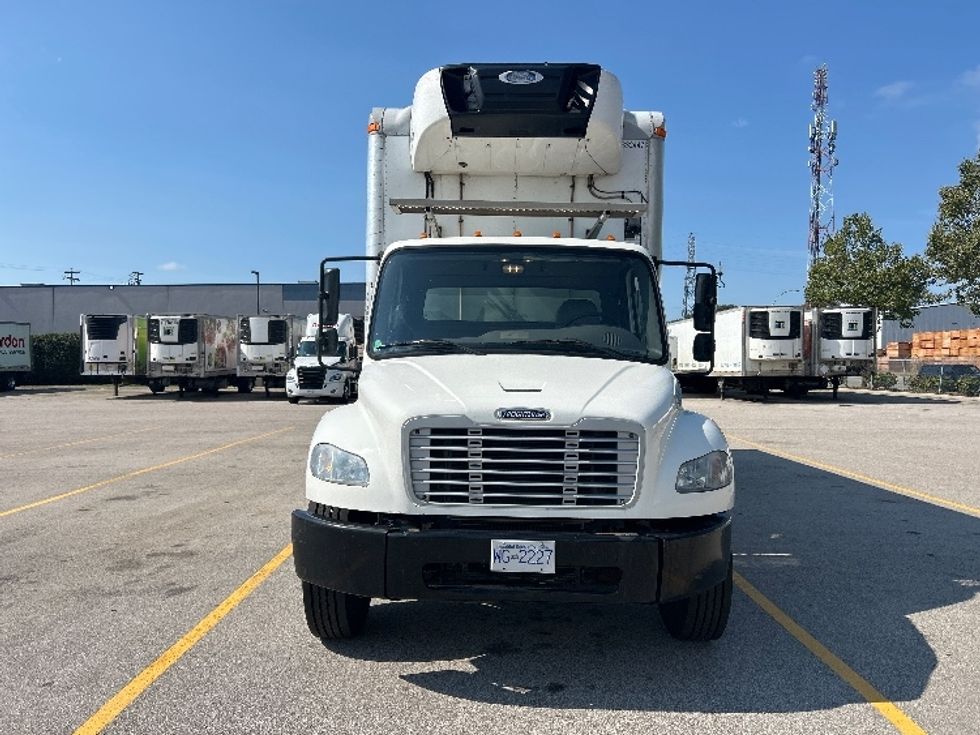 Refrigerated Truck-Light and Medium Duty Trucks-Freightliner-2020-M2-Delta-BC-170,707\n\t\tkm-$ 93,500 - Image 2