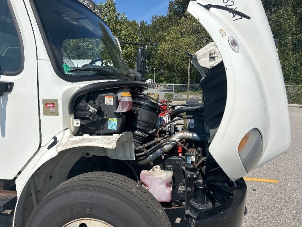 Refrigerated Truck-Light and Medium Duty Trucks-Freightliner-2020-M2-Delta-BC-170,707\n\t\tkm-$ 93,500 - Image 23