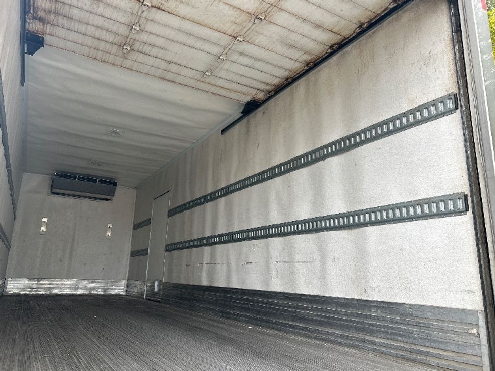 Refrigerated Truck-Light and Medium Duty Trucks-Freightliner-2020-M2-Delta-BC-191,889\n\t\tkm-$ 91,250 - Image 12