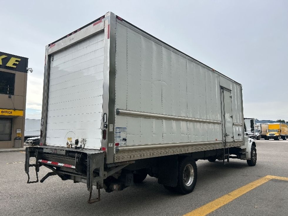 Refrigerated Truck-Light and Medium Duty Trucks-Freightliner-2020-M2-Delta-BC-191,889\n\t\tkm-$ 91,250 - Image 13