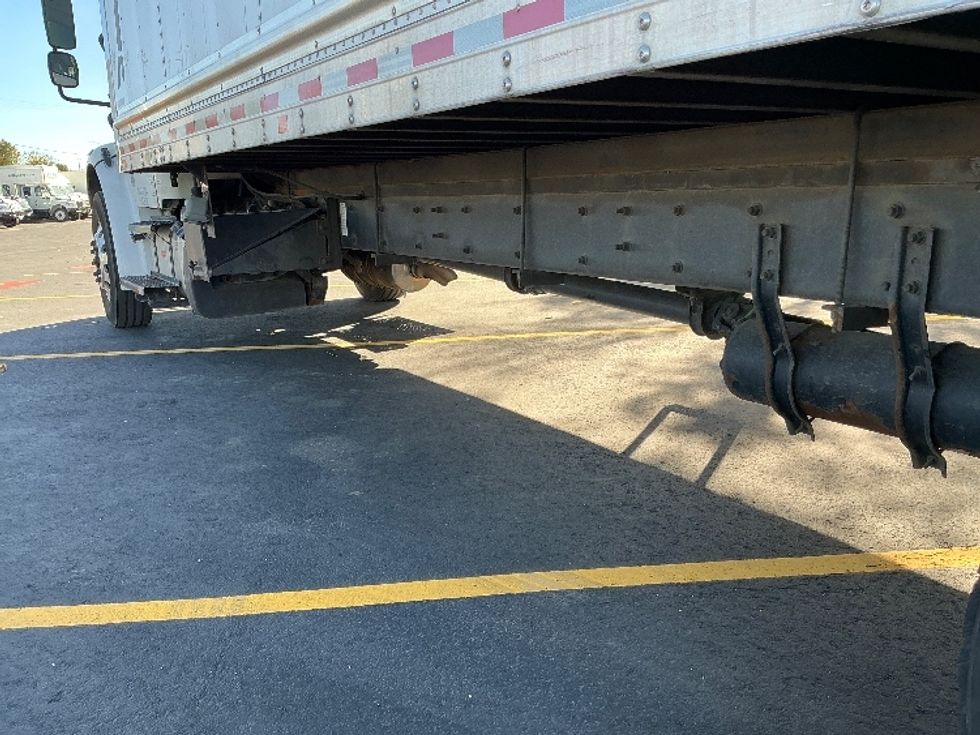 Refrigerated Truck-Light and Medium Duty Trucks-Freightliner-2020-M2-Denver-CO-207,527\n\t\tmiles-$ 56,000 - Image 5