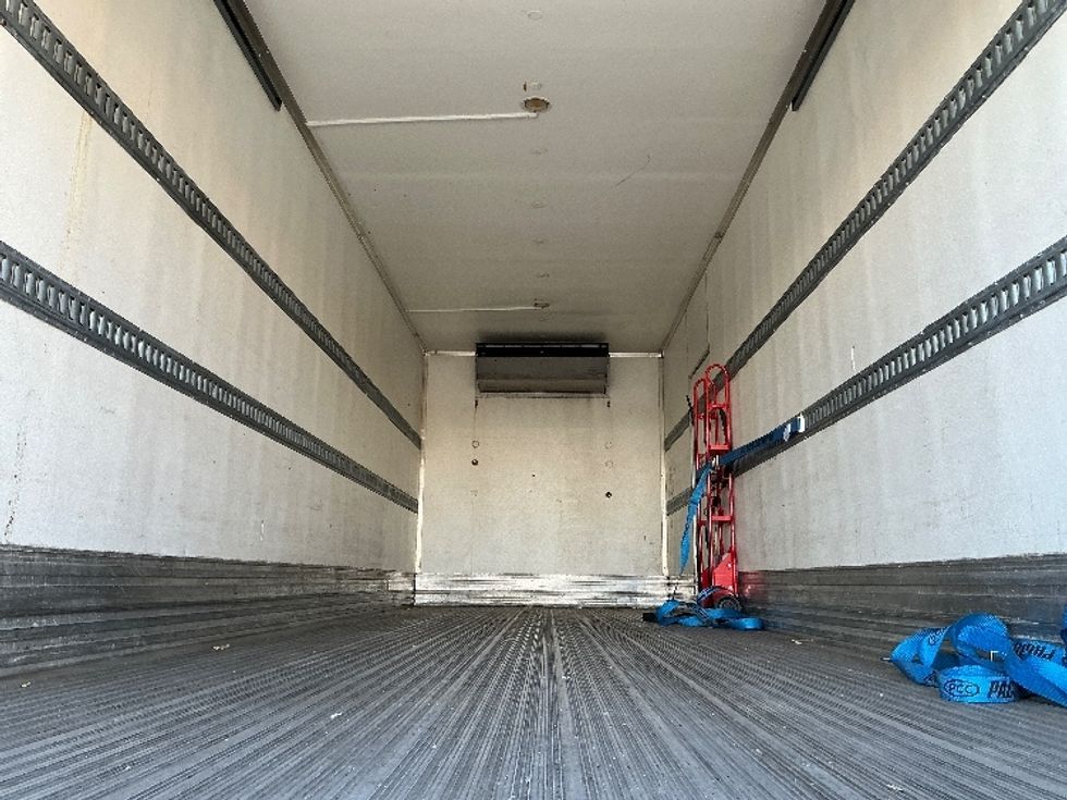 Refrigerated Truck-Light and Medium Duty Trucks-Freightliner-2020-M2-Denver-CO-207,527\n\t\tmiles-$ 56,000 - Image 8