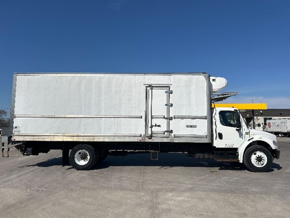 Refrigerated Truck-Light and Medium Duty Trucks-Freightliner-2020-M2-Des Moines-IA-248,483\n\t\tmiles-$ 52,500 - Image 15