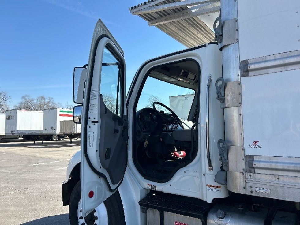 Refrigerated Truck-Light and Medium Duty Trucks-Freightliner-2020-M2-Des Moines-IA-248,483\n\t\tmiles-$ 52,500 - Image 16