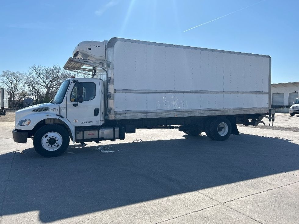 Refrigerated Truck-Light and Medium Duty Trucks-Freightliner-2020-M2-Des Moines-IA-248,483\n\t\tmiles-$ 52,500 - Image 4